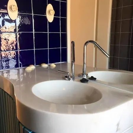 Two Bedroom's Flat Sao Cristovao Apartment Lisbon